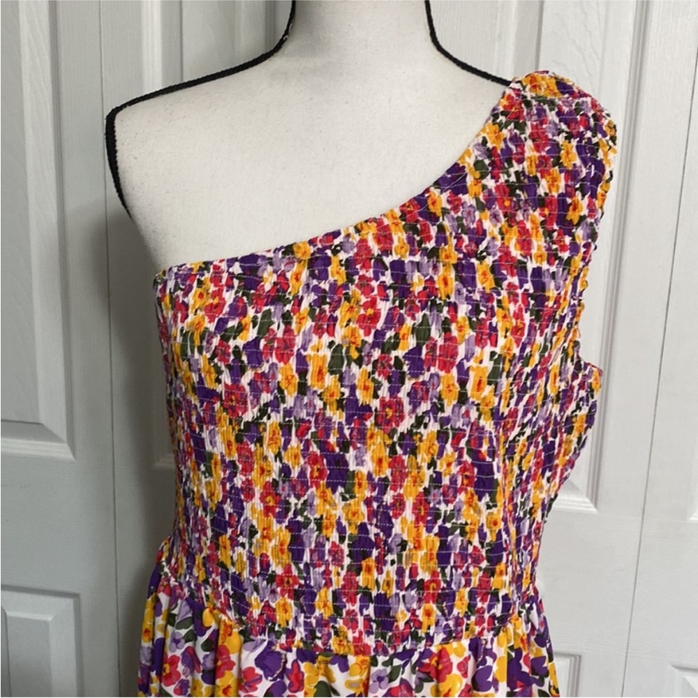 Floral One-Shoulder Dress - Picture 2 of 6